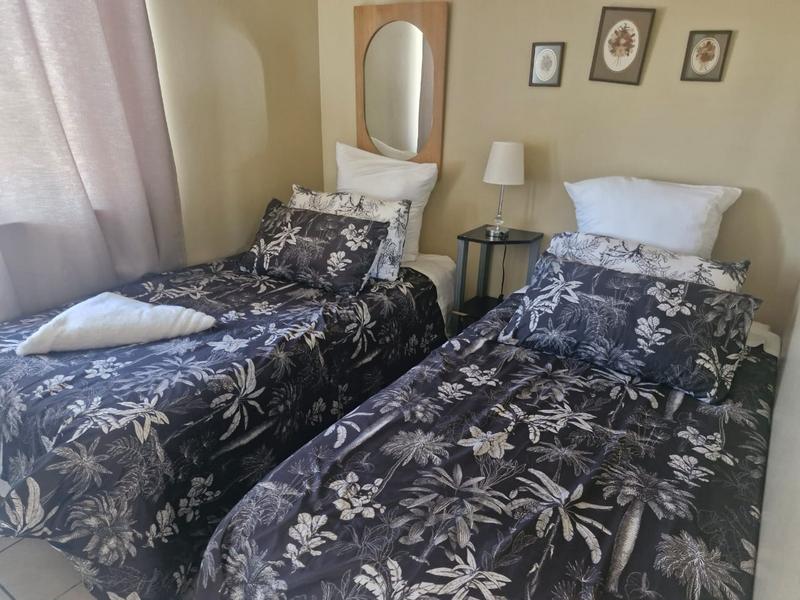 To Let 2 Bedroom Property for Rent in Big Bay Western Cape